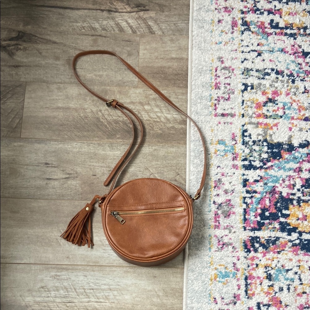 Antik Kraft Brown Round Crossbody Bag